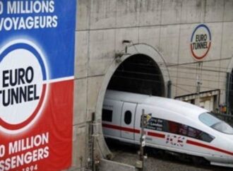 Francia-Regno Unito: guasto elettrico, LeShuttle sotto la Manica bloccato