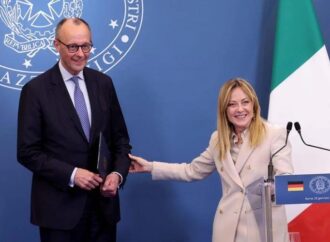 Asse tra Germania e Italia per l’Europa, Macron rilancia con gli eurobond