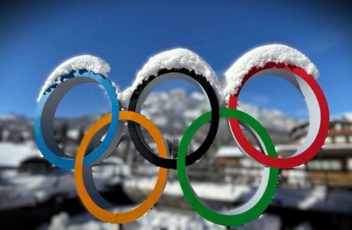 Milano Cortina 2026, show a San Siro: Mattarella apre le Olimpiadi